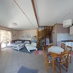 Дом отдыха Bajkowy Zakatek Ровы